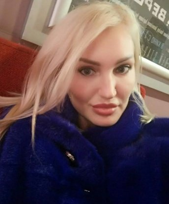 Очаровательная и игривая красотка поможет тебе забыть обо всем. В моих нежных объятиях ты откроешь для себя новый мир удовольствия. Позвони, и я стану твоей главной фантазией! 2746, 32 года